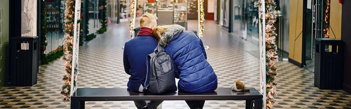 Navigating the Holidays: Essential Tips for Those in Early Substance Use Recovery: Dr. Sarah Anderson