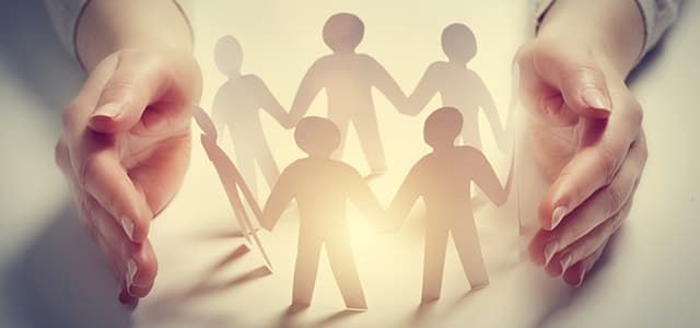 7 Reasons it Feels so Good to Give Back in Recovery