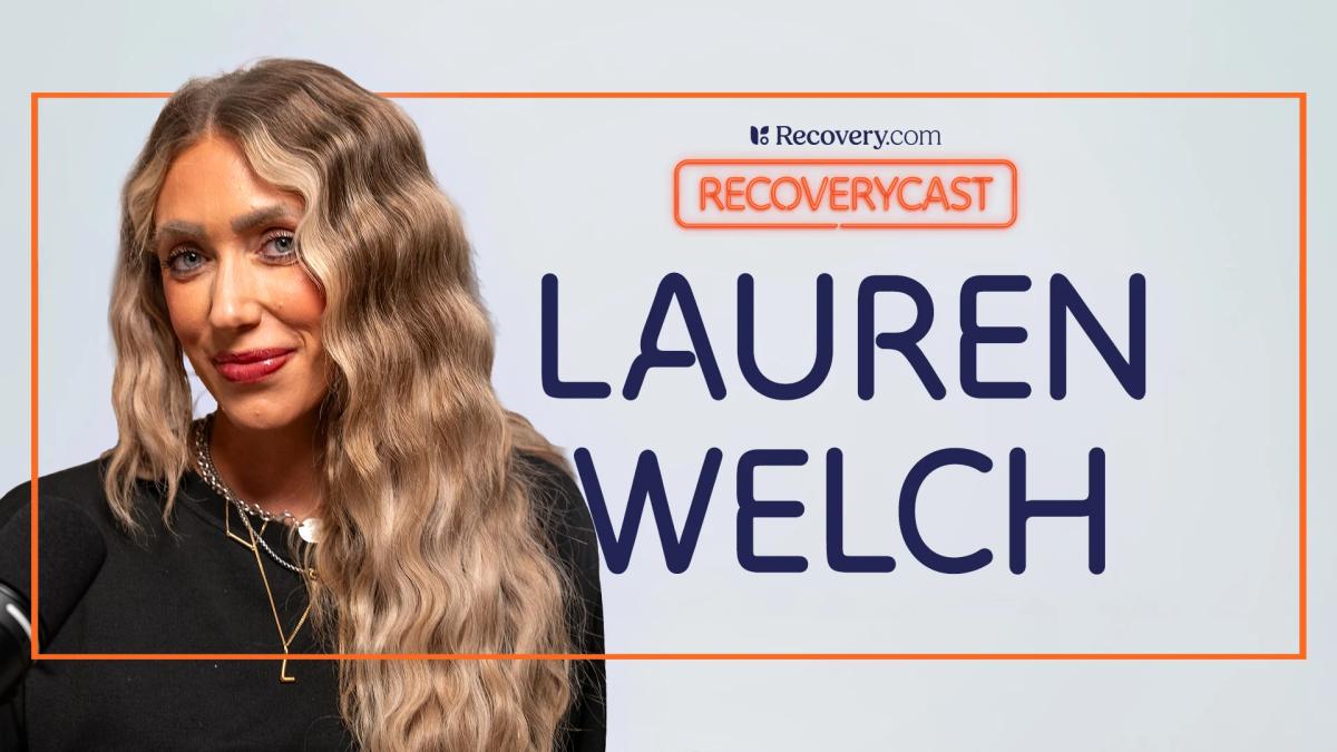 Lauren Welch's 11 Signs That It's Time to Reevaluate Your Relationship with Alcohol