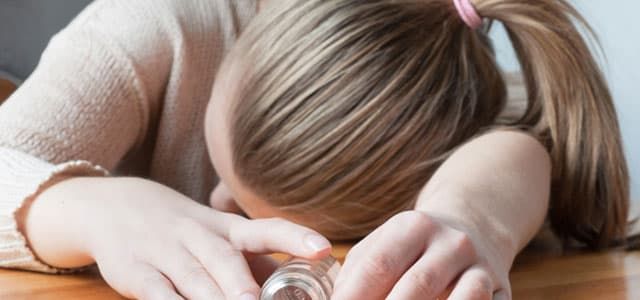 Benzodiazepine Overdose: Signs, Risk Factors, and Treatment
