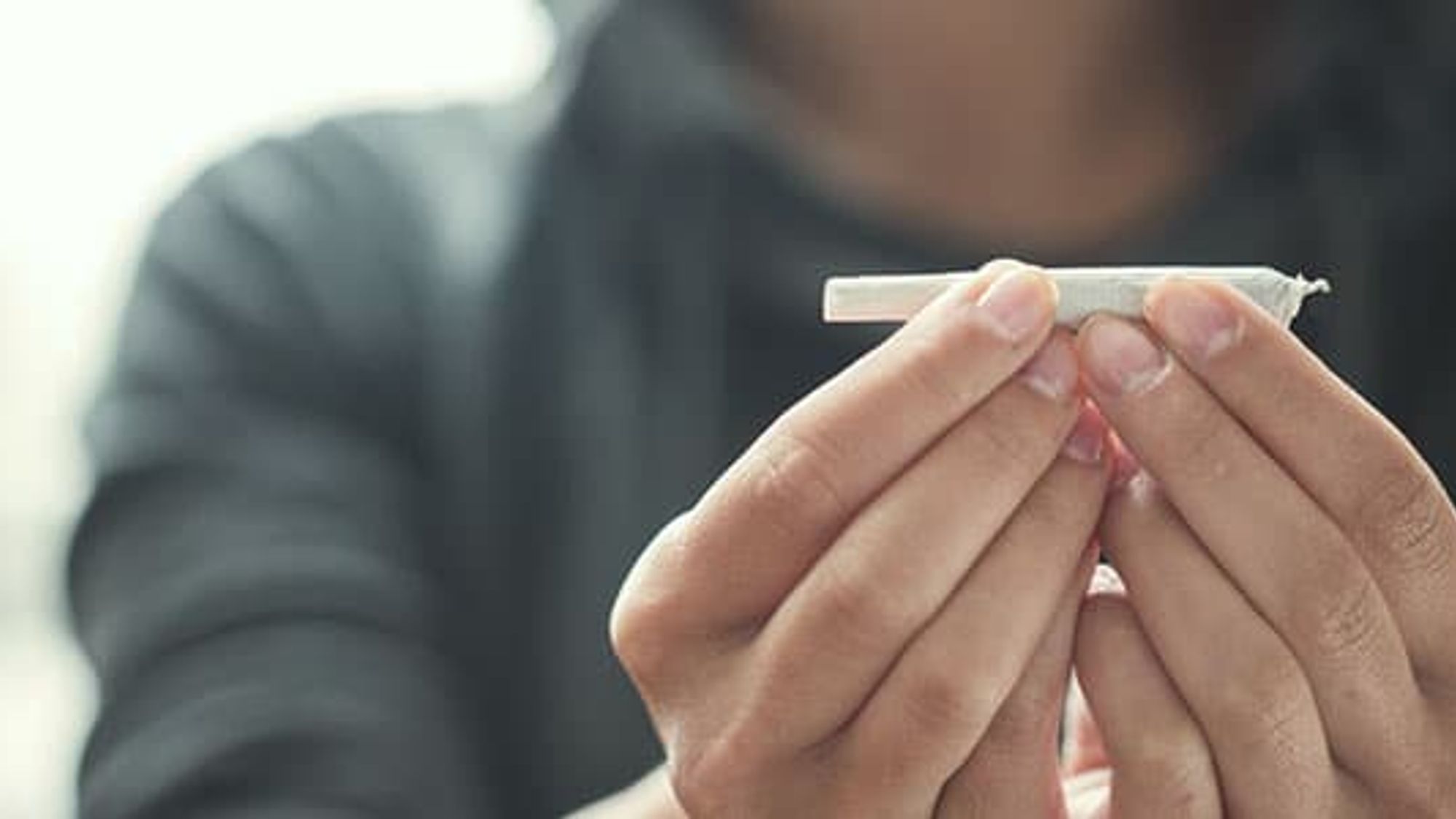 white patches in mouth from chewing tobacco Warning Signs Of Oral Cancer